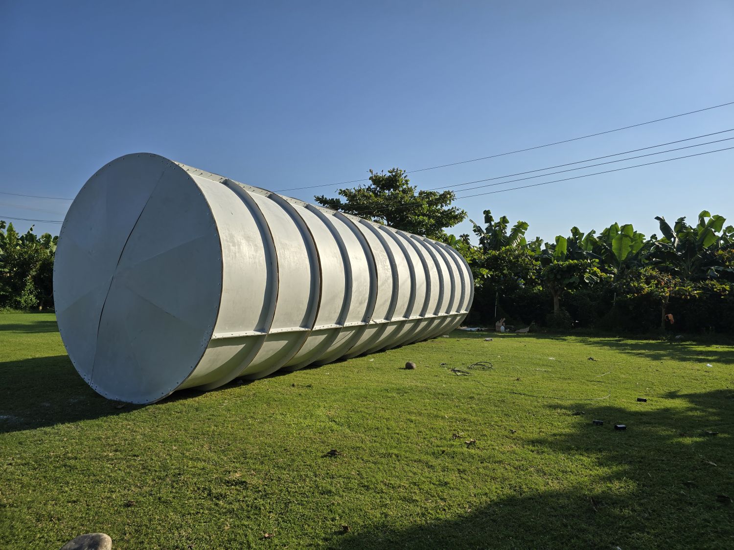 Cisterna y tanque industrial de fibra de vidrio de gran formato